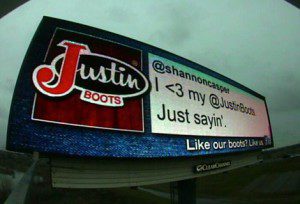 justin-boots-tweet-300x204